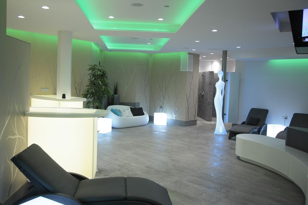 Waldeck Spa Kur- & Wellness Resort Bad Duerrheim Exterior photo